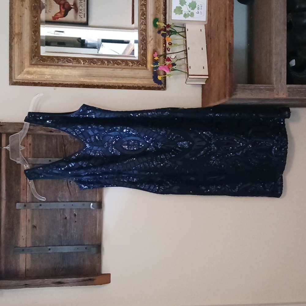 Beautiful dark blue cocktail dress!